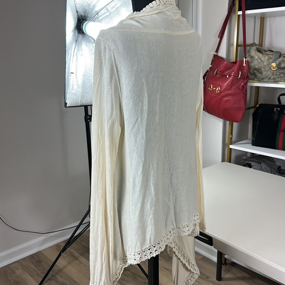 Cream cardigan woven edges - Picture 2 of 5